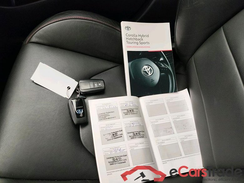 TOYOTA Corolla Touring Sports 112 kW #6