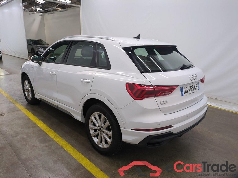 AUDI Q3 / 2018 / 5P / SUV 45 TFSI E 245 S TRONIC S LINE #3