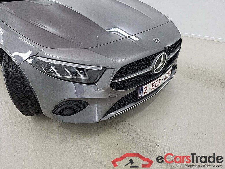 MERCEDES-BENZ A-KLASSE A180 ESSENTIAL LINE DCT #6