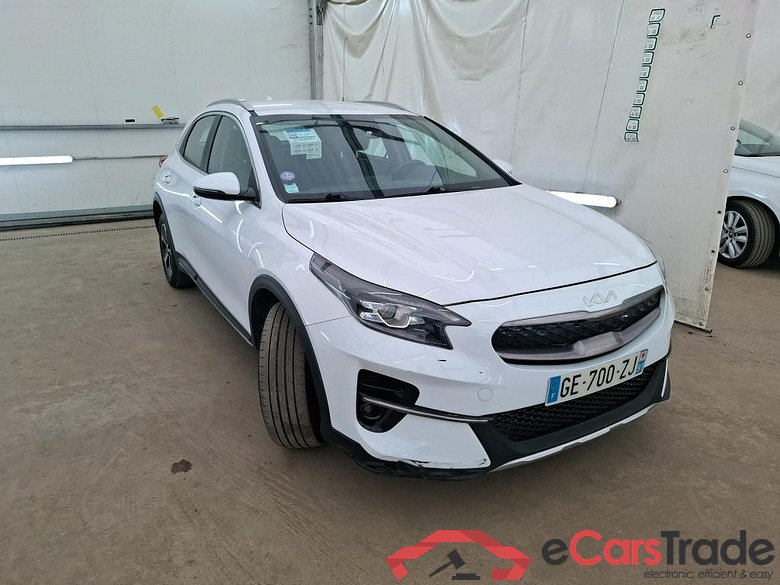 KIA XCeed / 2019 / 5P / Crossover 1.6 GDI ISG ISG PHEV ACTIVE BUS DCT6 #4