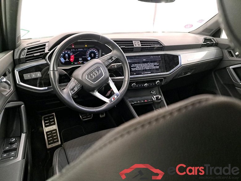 AUDI Q3 Sportback / 2019 / 5P / SUV 35 TFSI 150 MHEV S Tronic 7 S LINE #5