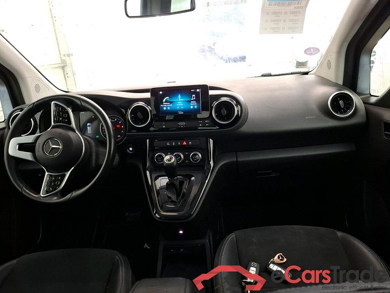 MERCEDES-BENZ Classe T / 2022 / 5P / monospace Classe T 180 STYLE #5