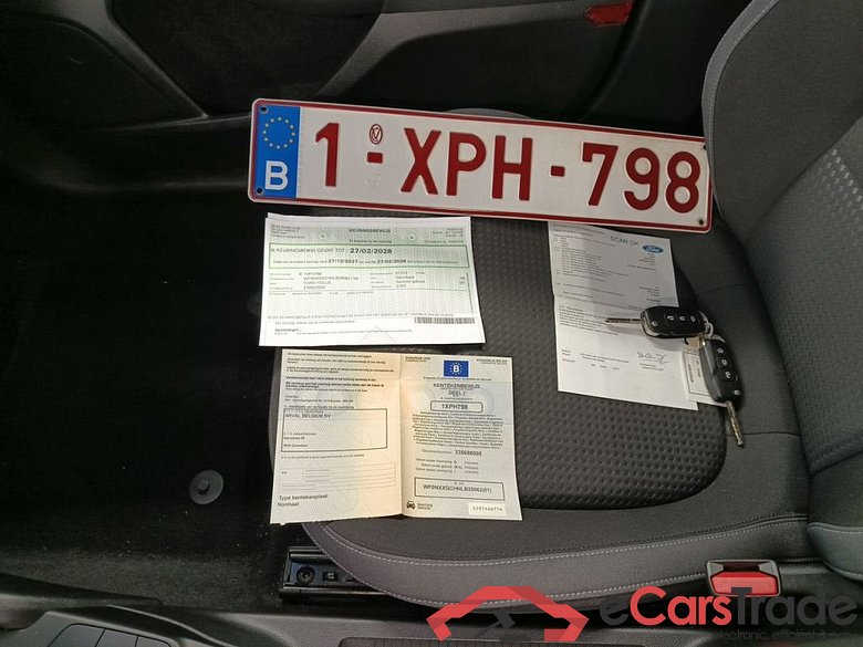 Ford Focus 1.0i EcoB. 74kW Trend Ed. Business 5d #4