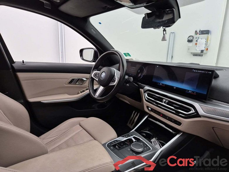 BMW 3-serie Touring 320E M-Sport #3