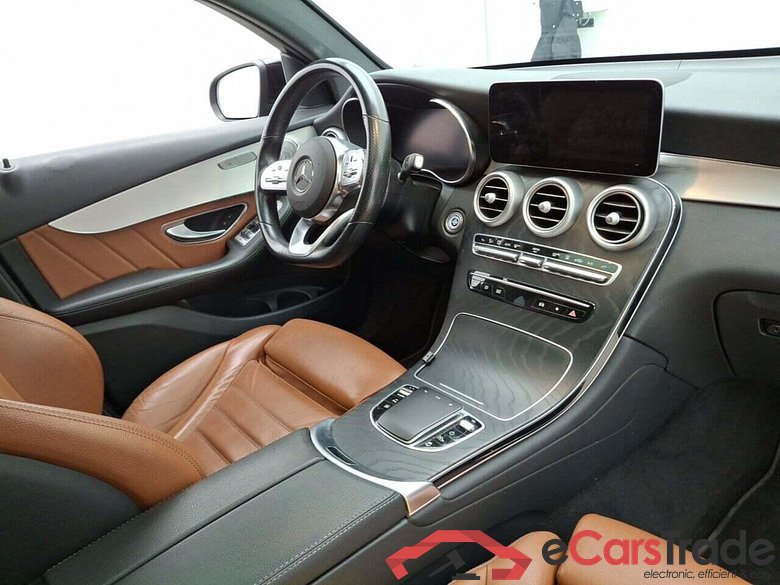 MERCEDES-BENZ GLC-Klasse Coupé 300e 4M Bns Sol. AMG #3