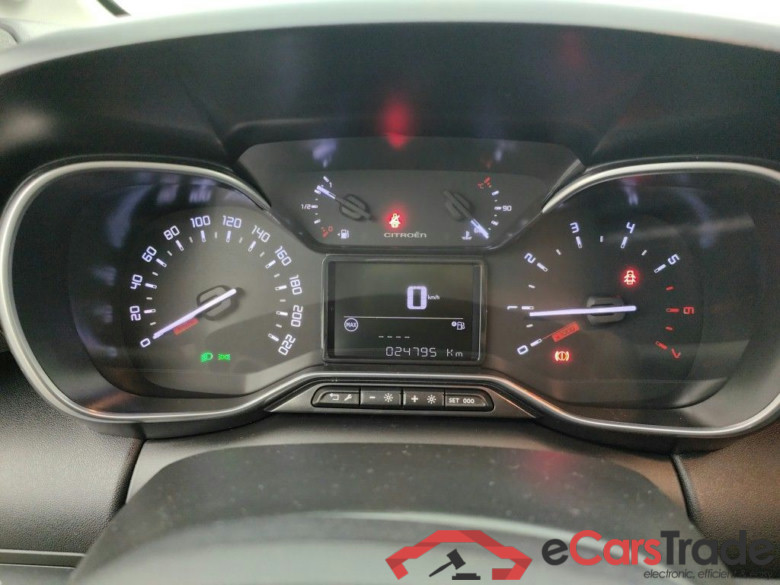 Citroën C3 Aircross 1.5 BlueHDi 110 S&S MAN6 Shine 5d #4