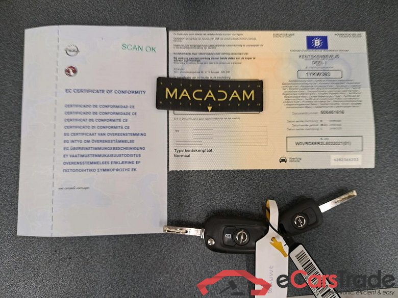 OPEL - OPE ASTRA SPORTS TOURER 1.2 Turbo 110PK Edition Pack Experience & MultiMedia Nav & DAB & Park Pilot Front & Rear  * PETROL * #4