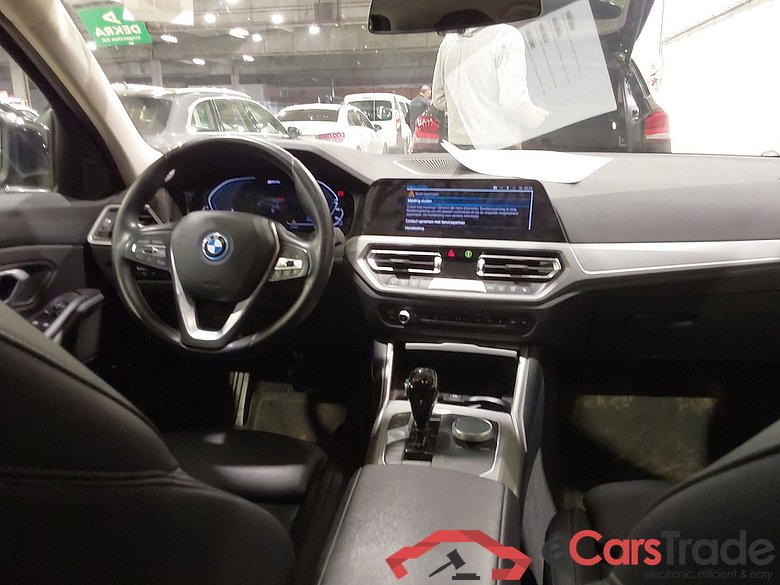 BMW 3 SERIES TOURING 2.0 330E (215KW) TOURING #6