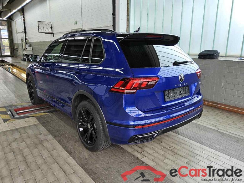 Volkswagen Tiguan (AX1)(07.2020->2024) DE - SUV5 2.0 TSI BMT/Start-Stopp EU6d, R-Line 4Motion OPF (EURO 6d), (Facelift) #4