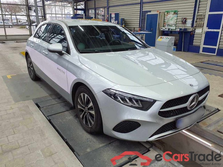 Mercedes-Benz A (BM 177)(03.2018->) DE - LimS5 A 180 d EU6d, (EURO 6d), (Facelift) 2022 - 2024 #1