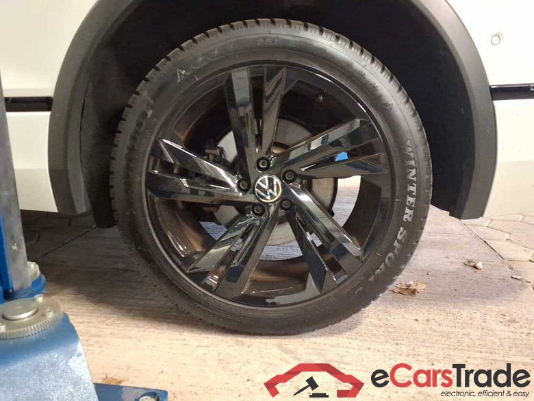 Volkswagen Tiguan Allspace (BJ2)(05.2021->2024) DE - SUV5 2.0 TSI EU6d, R-Line 4Motion OPF (EURO 6d), (Facelift) 2021 - 2024 #3