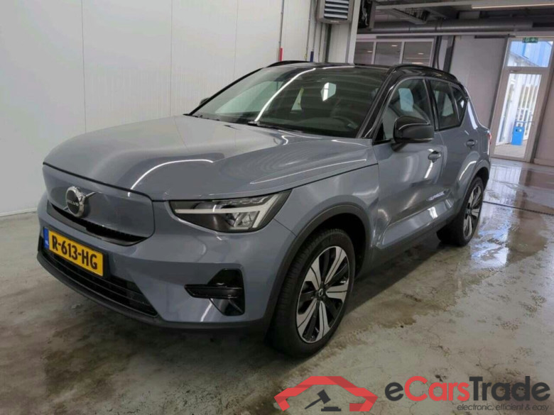 VOLVO XC40 Recharge Plus 70 kWh #1