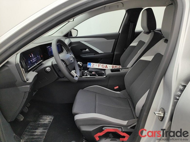 Opel Astra Sports Tourer 1.2 Turbo 81kW S/S Edition 5d #3