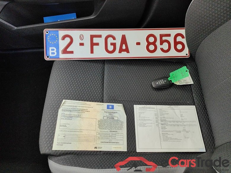 Opel Astra Sports Tourer 1.2 Turbo 81kW S/S Edition 5d #4