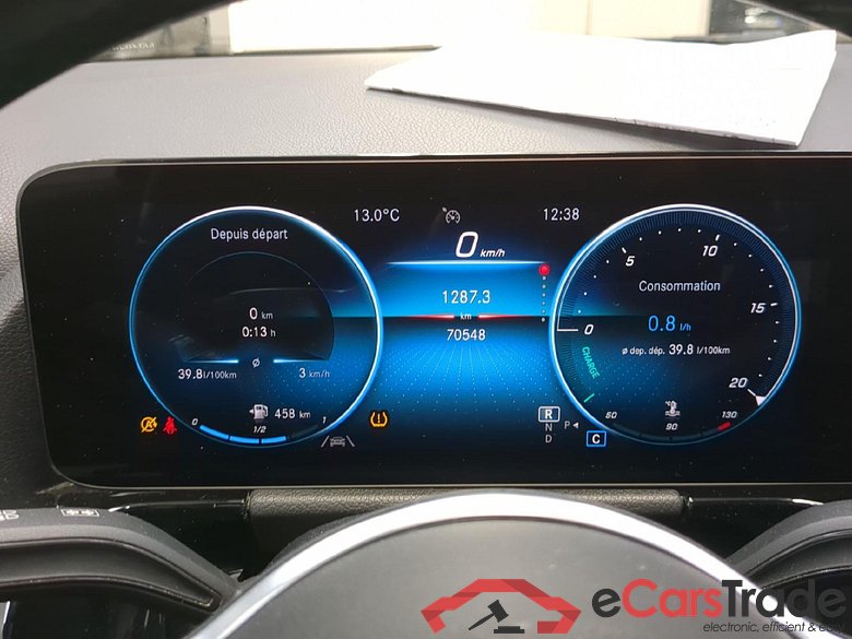 MERCEDES-BENZ GLA / 2020 / 5P / SUV 2.0 GLA 200 D PROGRESSIVE LINE DCT #6