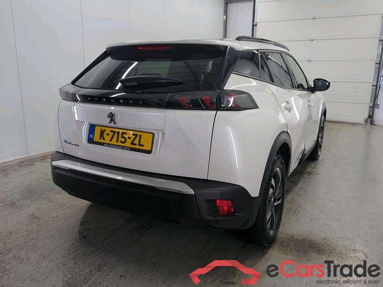 PEUGEOT e-2008 EV Allure 50 kWh #2