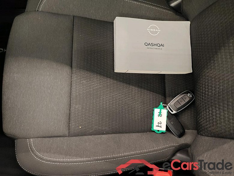 Nissan Qashqai 1.3 Mild-Hybrid 140 N-CONNECTA MT 5d #4