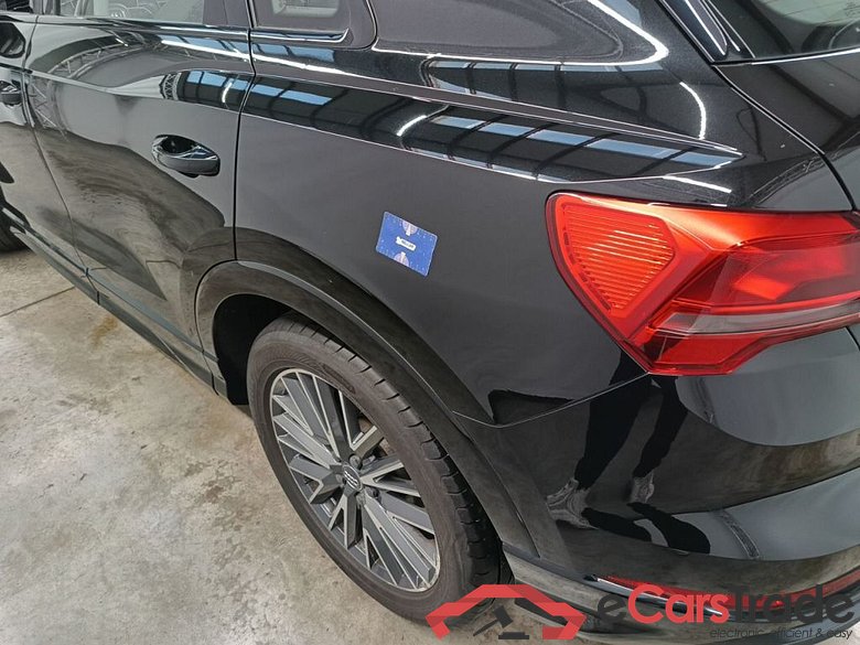 Audi Q3 35 TDI S tronic S line Business Edition 5d #3