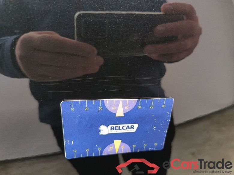 Audi Q3 35 TDI S tronic S line Business Edition 5d #4