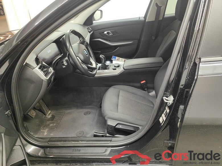 BMW 3 Reeks Berline 318d (100 kW) 4d #3