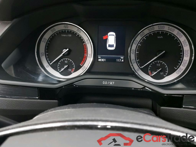 SKODA - SKO SUPERB COMBI TSI ACT 150PK DSG7 Style Pack Corporate Plus & Safety & LED Plus & Lane & Side Assist & Removable Trailer Hook  * PETROL * #5