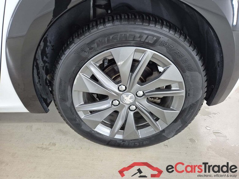 PEUGEOT 208 ACTIVE #5