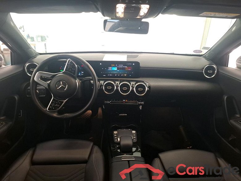 MERCEDES-BENZ Classe A Compact  2018  5P Berline A 250 e Business Line 8GDCT #5