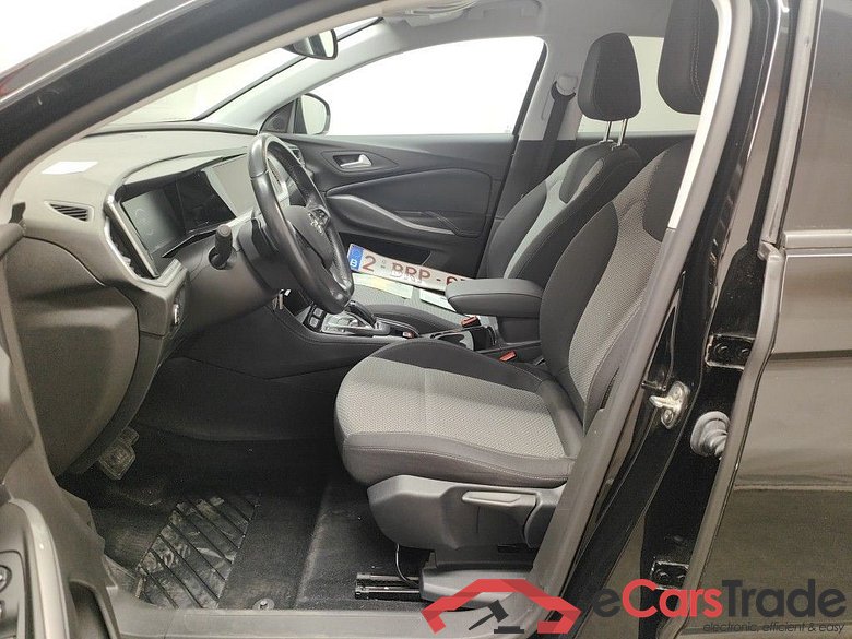 Opel Grandland 1.2 Turbo S/S AT8 Business Edition 5d #3