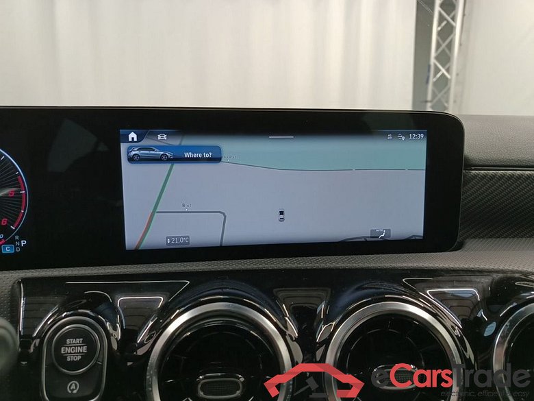 MERCEDES CLASSE A DIESEL (W177) A 180 d 116hp Business Line 5d #3