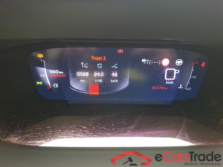 PEUGEOT 2008 / 2019 / 5P / Crossover PureTech 130 S&S EAT8 GT PACK #6