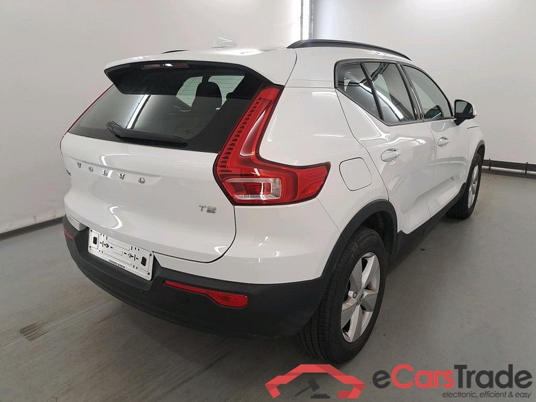VOLVO XC40 1.5 T2 MOMENTUM CORE #4