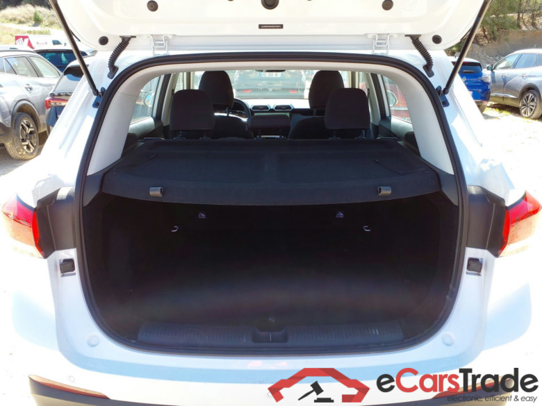 MG ZS  1.5 L Hybrid+ 197 CV Comfort #2