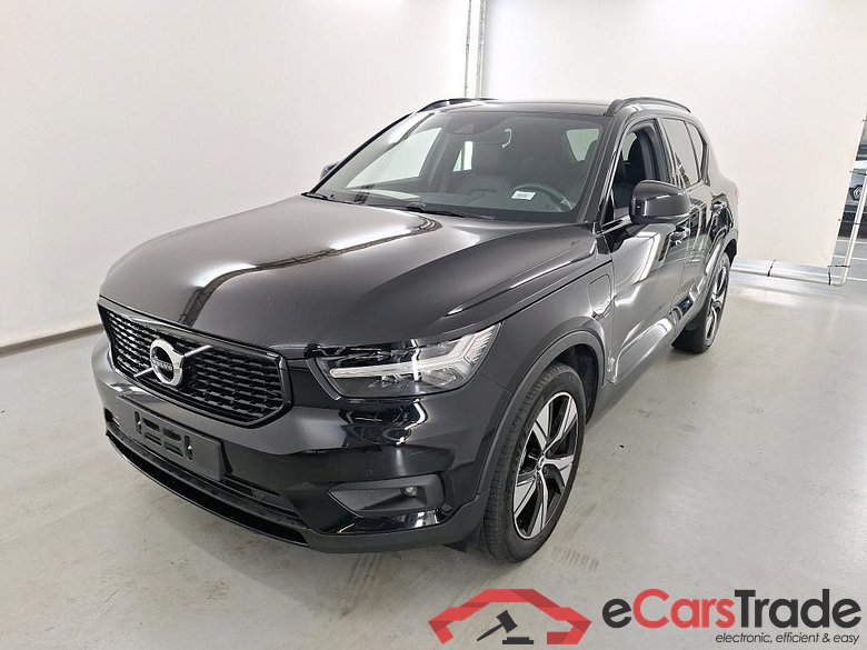 VOLVO XC40 1.5 T5 RECHARGE GEARTRONIC R-DESIGN #1