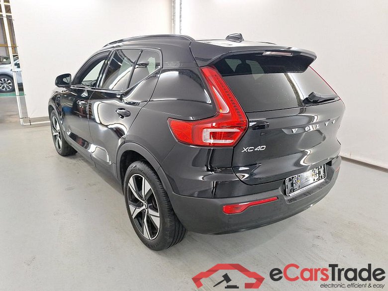 VOLVO XC40 1.5 T5 RECHARGE GEARTRONIC R-DESIGN #3