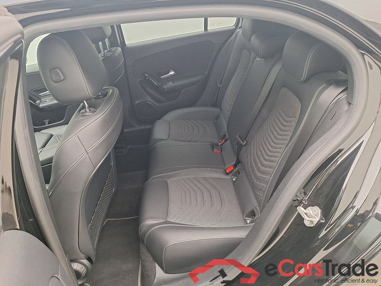 Mercedes, A-Class '18, Mercedes-Benz A-Klasse A 180 Business Solution 5d #4