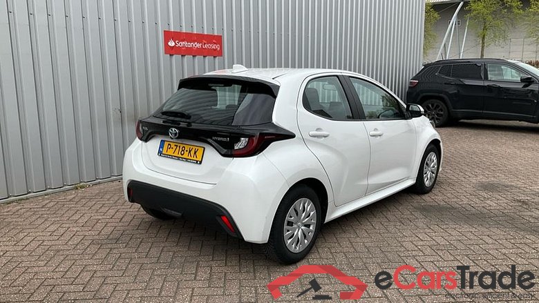 TOYOTA YARIS 1.5vvti hev active 85kW cvt aut #5