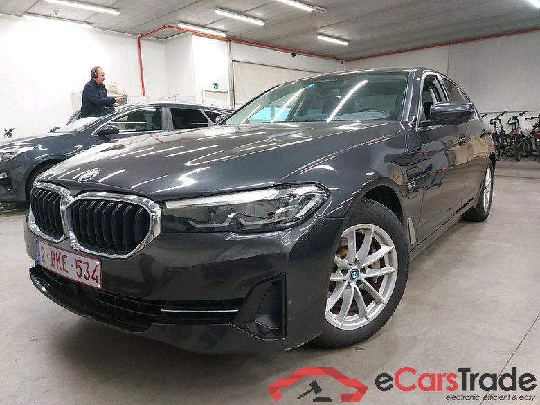 BMW - BMW 5 BERLINE 520e 204PK Business Edition Pack Business With Dakota Heated Seats & Active Cruise Control * HYBRID * #1