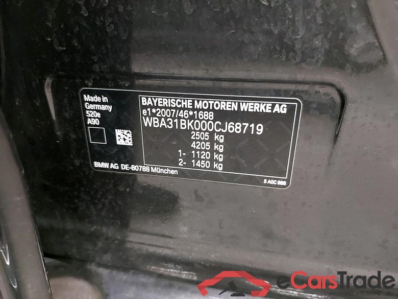 BMW - BMW 5 BERLINE 520e 204PK Business Edition Pack Business With Dakota Heated Seats & Active Cruise Control * HYBRID * #6