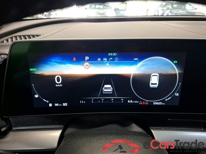 KIA Sportage / 2021 / 5P / SUV 1.6 T-GDI 265 PHEV AUTO 4WD DESIGN #6