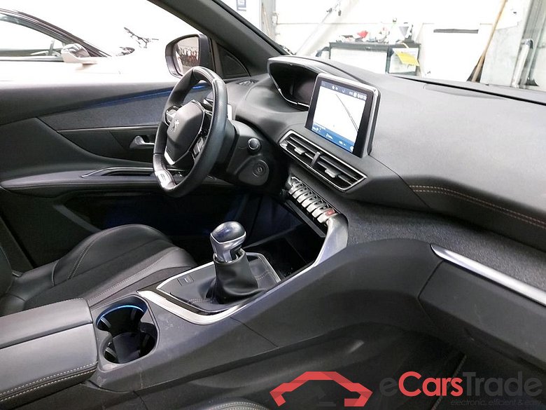 PEUGEOT - PEU 3008 BlueHDi 130PK GT Line Pack Drive Assist & Safety Plus & VisioPark II & Pano Roof #3