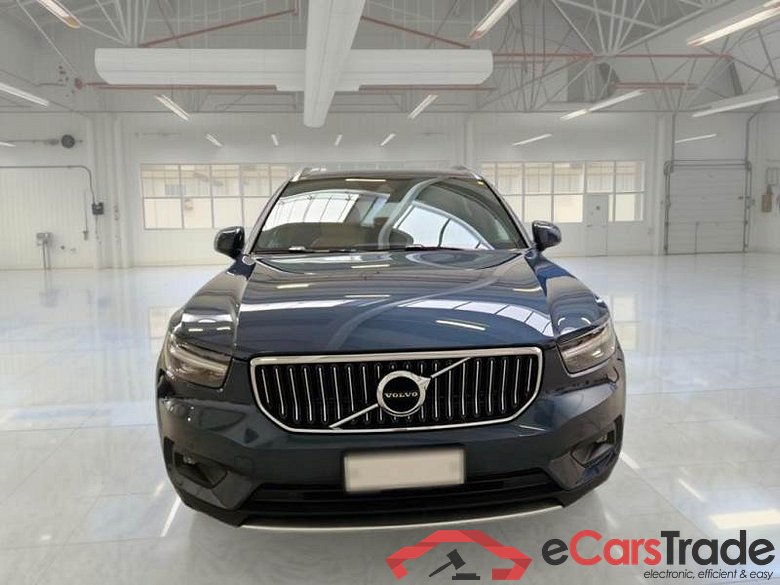 VOLVO XC40 / 2017 / 5P / SUV T5 PLUG-IN HYBRID AUTO RECHARGE INSCR. #6