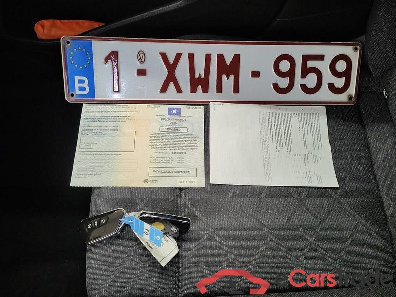 Volkswagen Golf VIII 1.5 TSI Life 5d #4