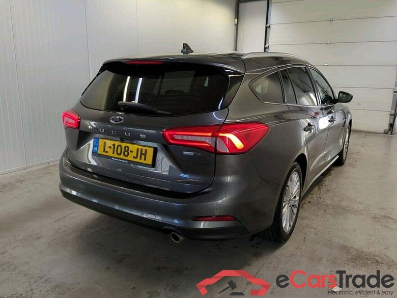 FORD Focus Wagon 1.0 EBH Tit. XBns #2