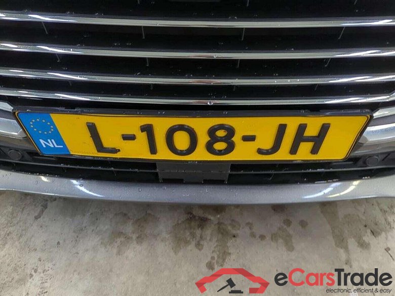 FORD Focus Wagon 1.0 EBH Tit. XBns #4