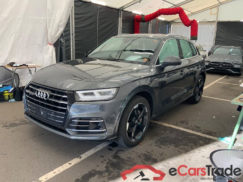 Q5 55 TFSI e quattro sport 2.0 TFSI 270KW AT7 E6dT #1