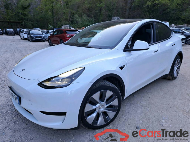 TESLA Model Y / 2021 / 5P / SUV RWD #1