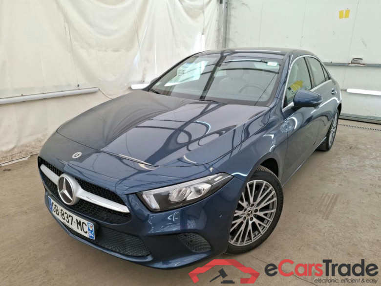 MERCEDES-BENZ Classe A Berline / 2018 / 4P / Berline A 250 e Progressive Line 8G-DCT #1