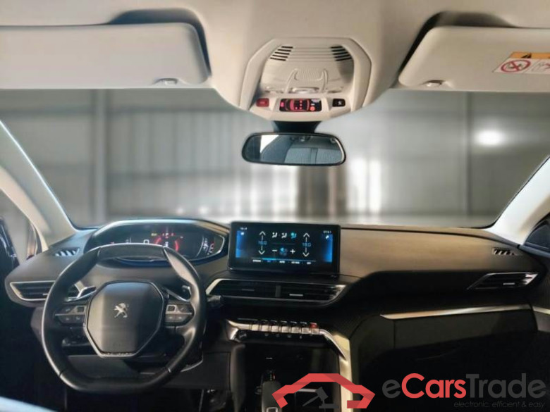 PEUGEOT 3008 / 2020 / 5P / SUV BLUEHDI 130 EAT8 SeS ALLURE #3
