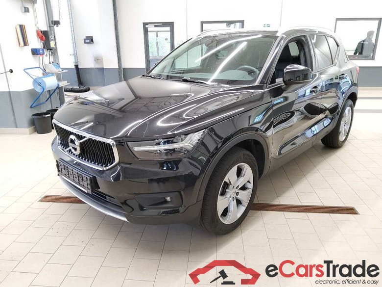 Volvo XC40 (2017->) DE - SUV5 T3 2WD EU6d, Momentum Pro, 2020 - 2022 #1