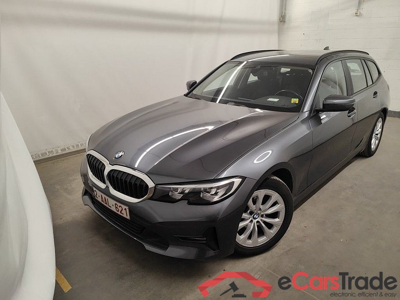 BMW 3 Reeks Touring 318dA (100 kW) 5d